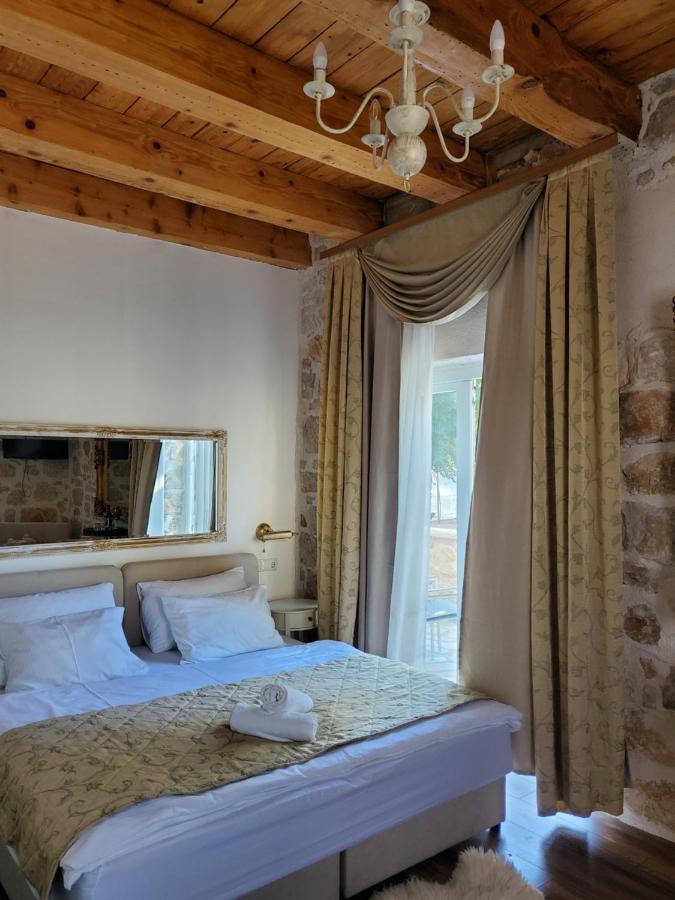 Boutique Vila Marijini Dvori Tribalj Exterior foto